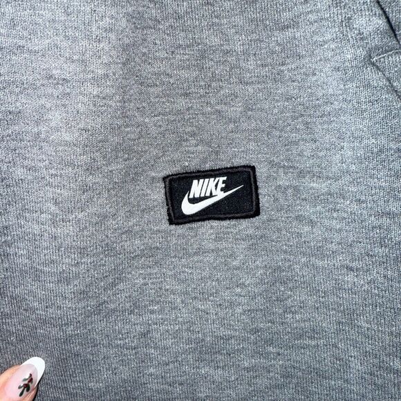 Nike Jogger Sweatpant - Gray M - Picture 4 of 9